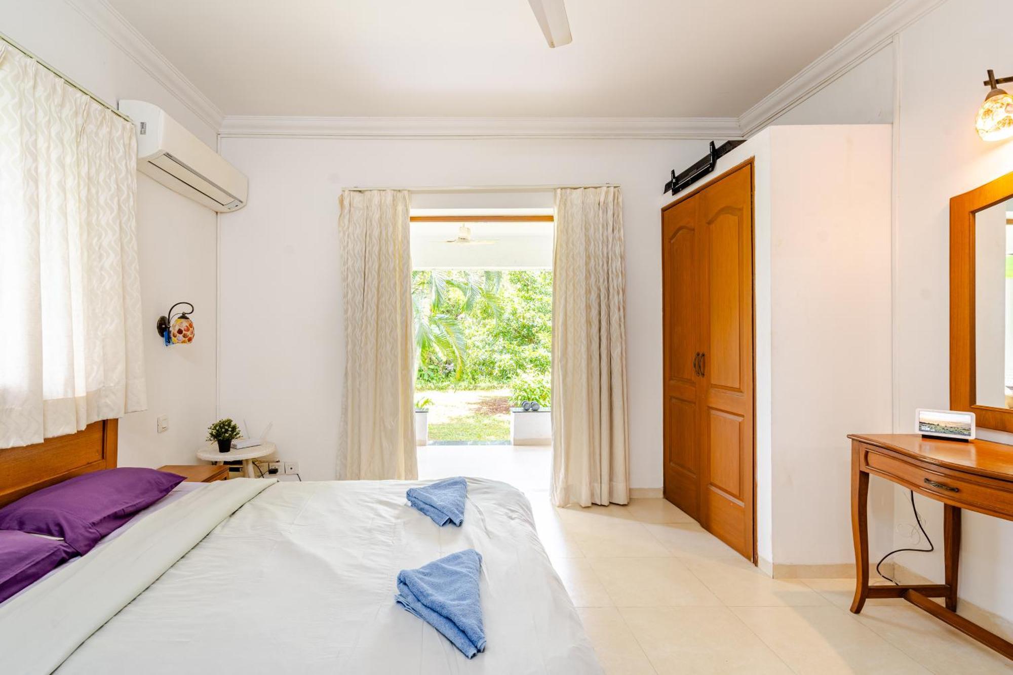 Susegad Suites Arpora Apartments & Villas With Reserved Parking Номер фото
